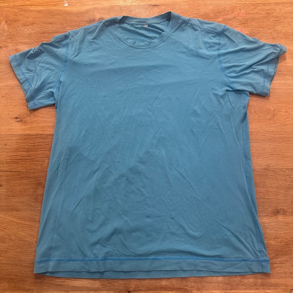 Men’s XXL Lululemon Crew Neck T-shirt Blue Size